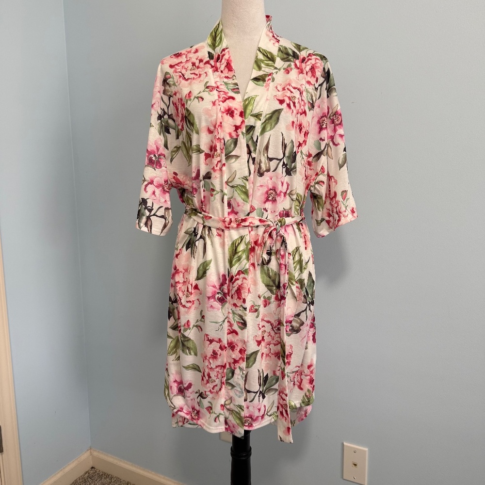 Show Me Your Mumu Women’s Robe OS One‎ Size White Pink Floral Belted